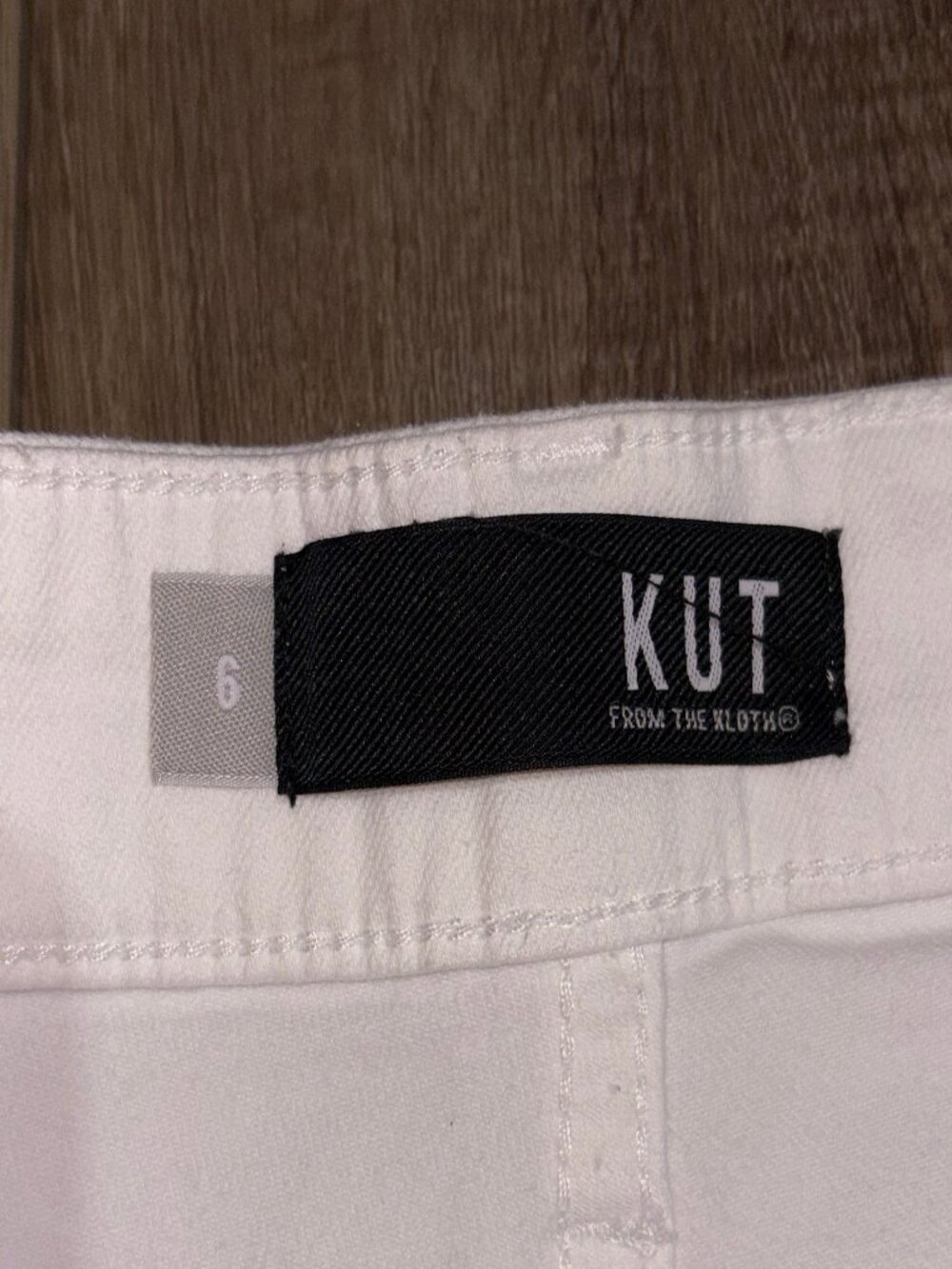 Kut From the Kloth Jane High Rise Jean Shorts Size 6 White - Picture 6 of 12